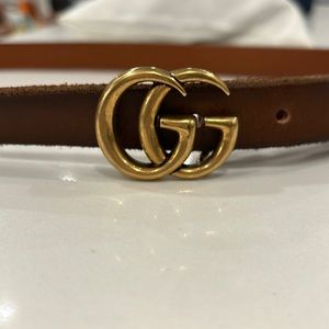 Gucci thin brown belt with double g